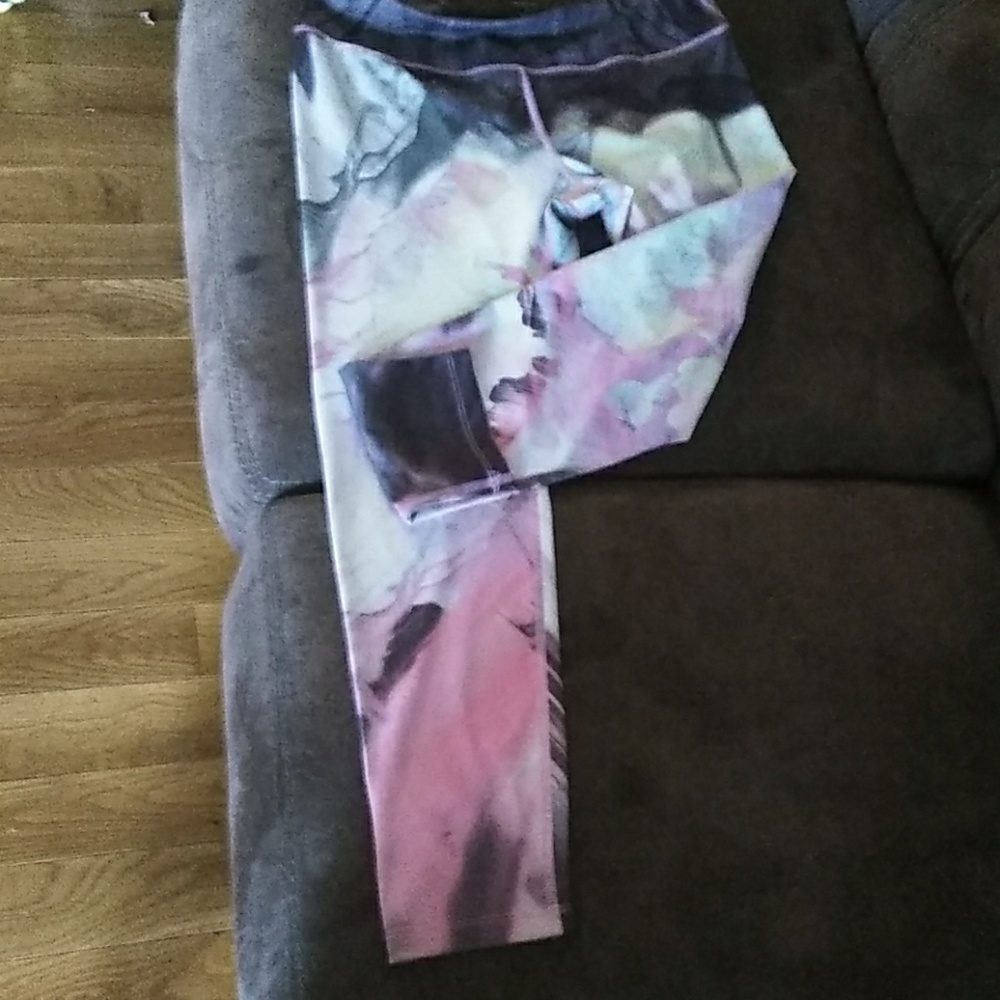 Leggings wore once